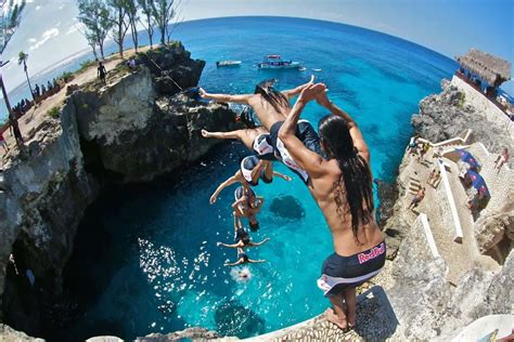 ricks cafe jamaica jump height|Ricks Cafe in Negril Jamaica (Cliff Diving In Jamaica)